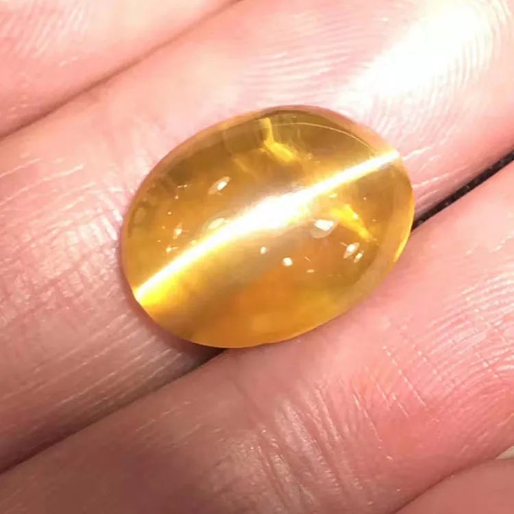 Rare honey cat's eye gemstone for jewelry making