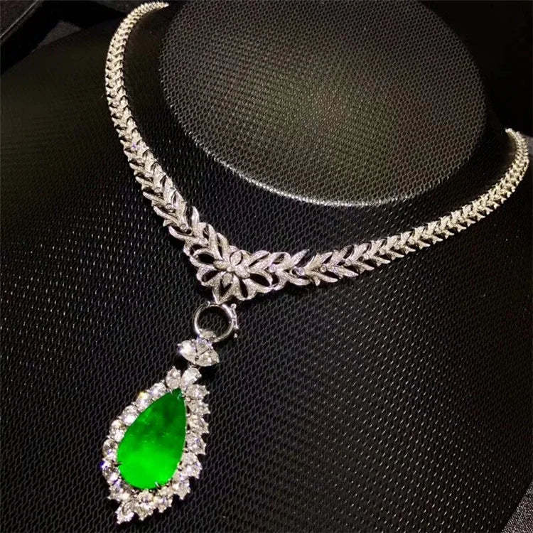 Luxury Necklace Jewelry Wholesale Brand 12.78ct Natural Gemstone Green Emerald 18k Gold Pendant Necklace
