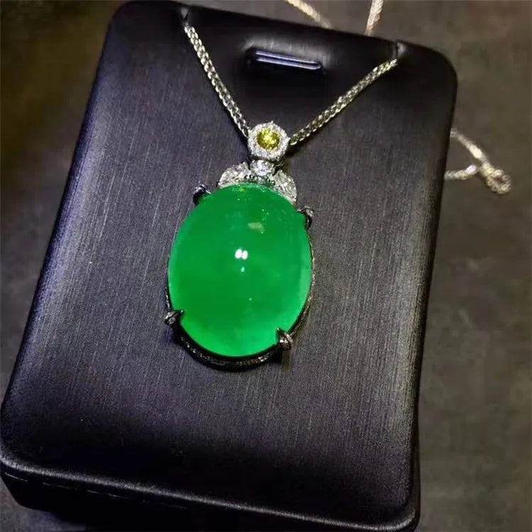 Saudi Arabia Royal Gemstone Jewelry With Price 18k Gold 64.9ct Colombia Natural Green Emerald Necklace Pendant