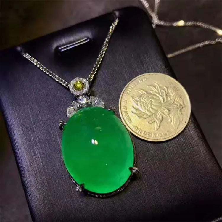 Saudi Arabia Royal Gemstone Jewelry With Price 18k Gold 64.9ct Colombia Natural Green Emerald Necklace Pendant