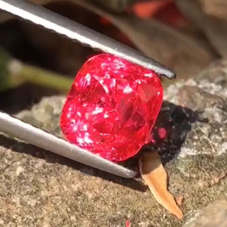 SGARIT Wholesale Loose rare Gemstone Jewelry Burma Namya 2.19ct Natural Vibrant Red Jedi Spinel Loose Gemstone
